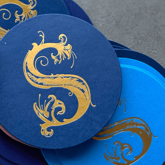 Custom paper circle shape letterpress cards printing with gold foil, coasters (blue)